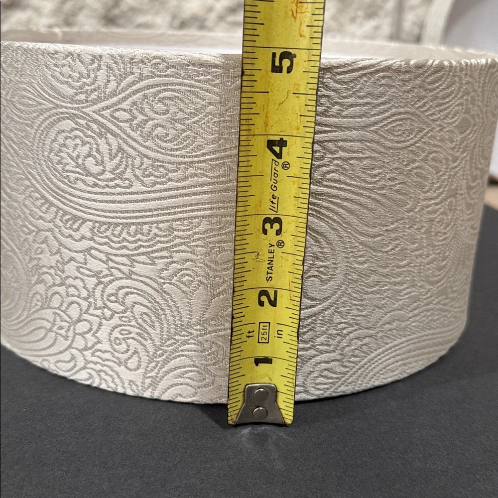 Fabric covered Round Nesting Storage/Gift Boxes - Picture 7 of 8